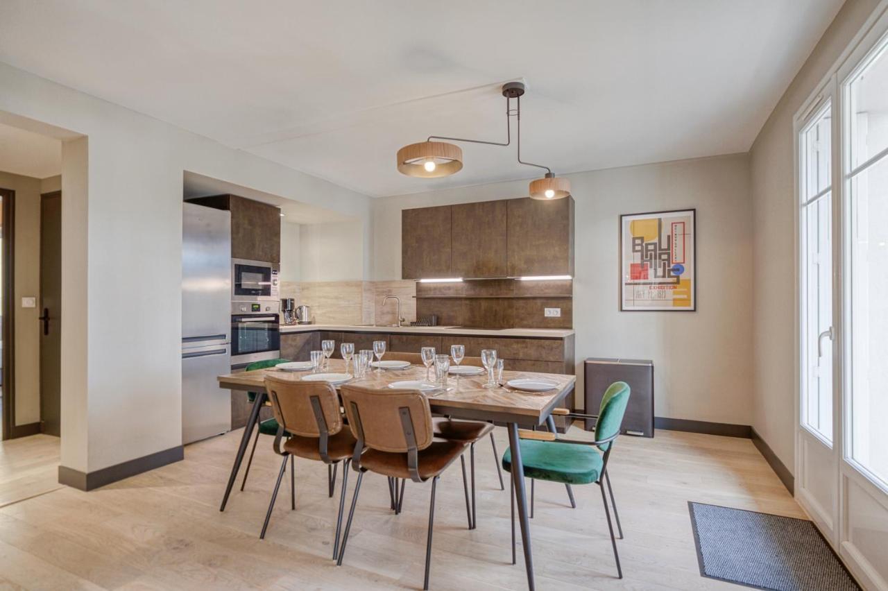 Le Gambetta - T3 Standing Avec Parking, Wifi, Netflix Apartment Laval  Bagian luar foto